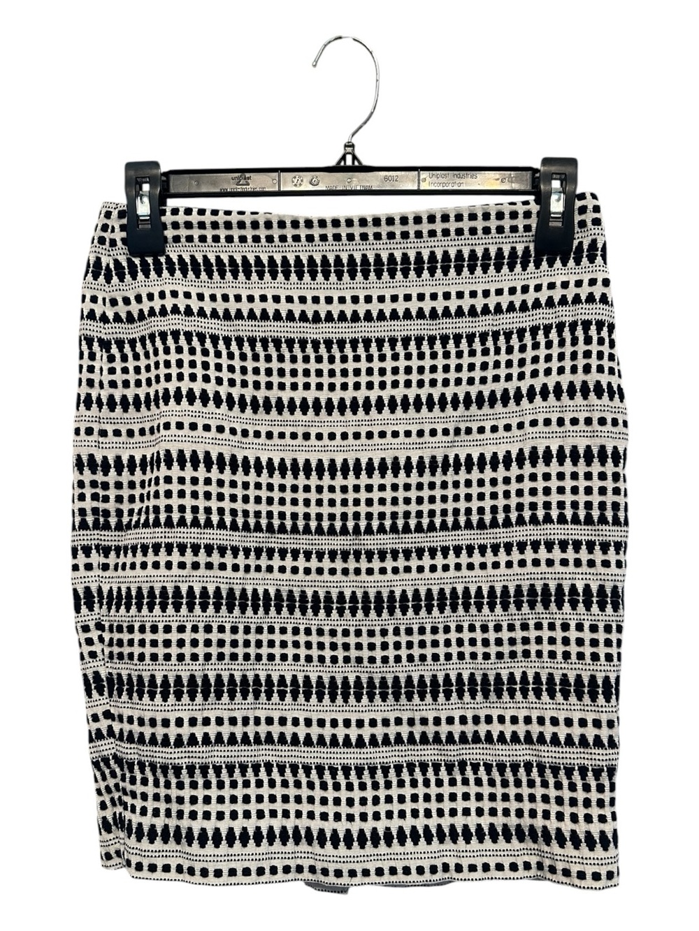LOFT Black and White Patterned Knit Pencil Skirt Size 00 Petite